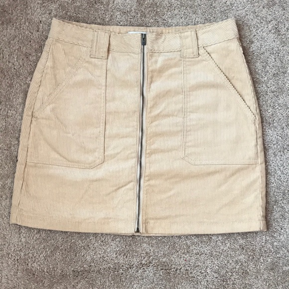 NWT Hollister Ultra High Rise Corduroy Skirt - Picture 1 of 9
